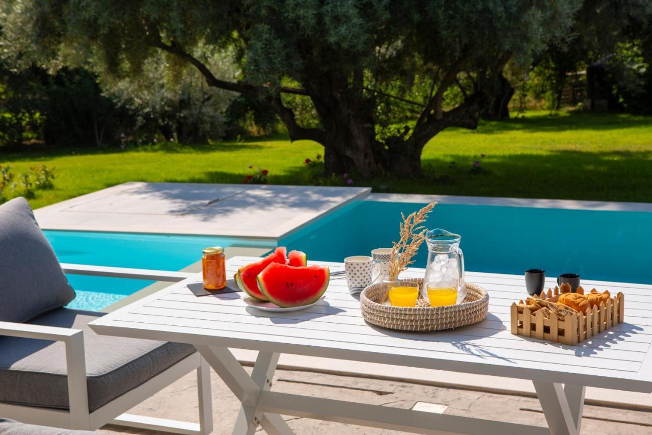 Averto Villas With Private Pool Nydri  Dış mekan fotoğraf