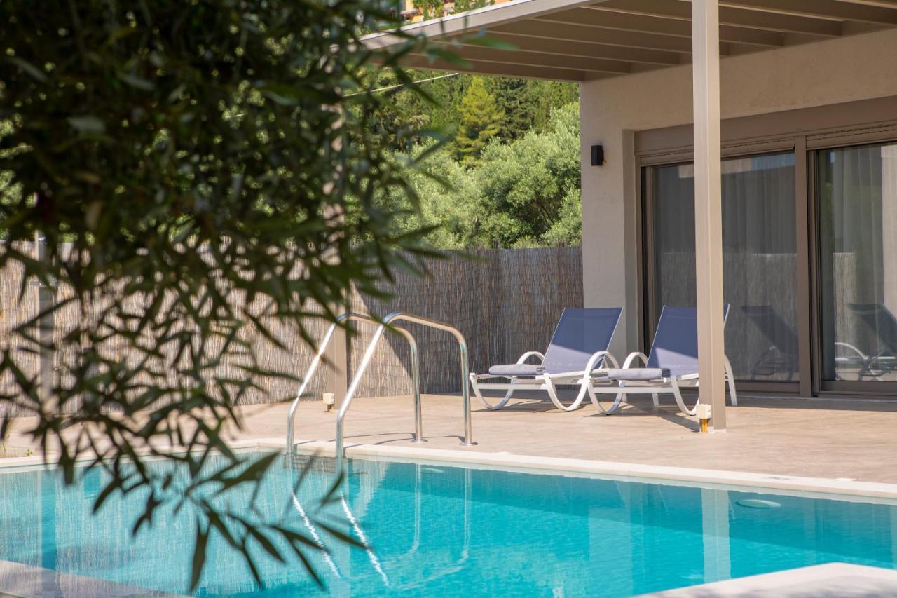 Averto Villas With Private Pool Nydri  Dış mekan fotoğraf