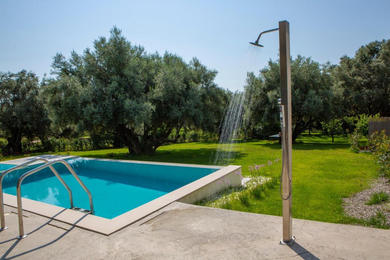 Averto Villas With Private Pool Nydri  Dış mekan fotoğraf