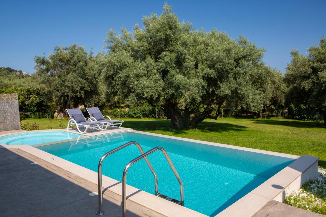 Averto Villas With Private Pool Nydri  Dış mekan fotoğraf