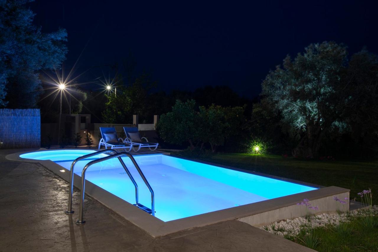 Averto Villas With Private Pool Nydri  Dış mekan fotoğraf
